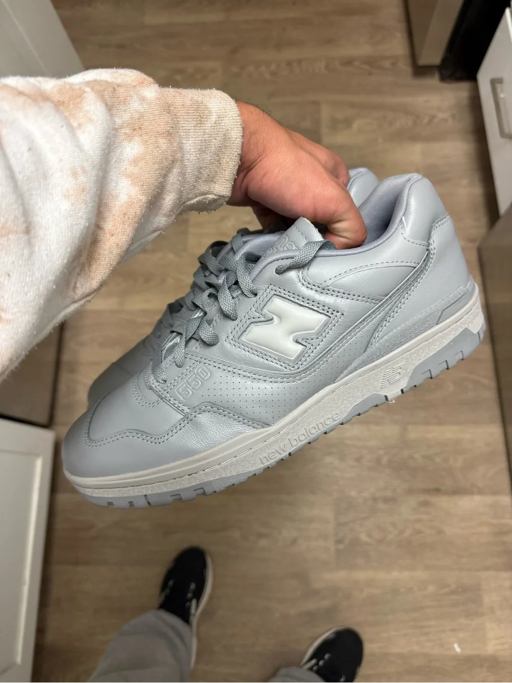 New Balance 550 Grey Grey BB550MCB Men Size 10.5 Used